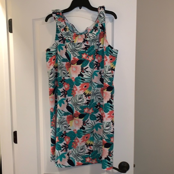 crown & ivy Summer Floral Print Dress - Picture 1 of 4